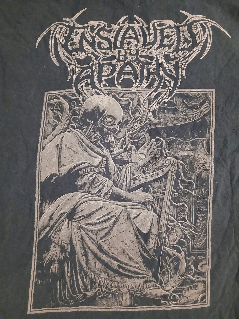 Gildan Black Short Sleeve T-Shirt with White Gothic Skull Harp Graphic